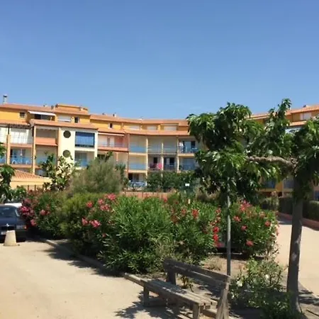 Lejlighed Agence Jf Immo-t2 Climatise Front De Avec Terrasse Piscine Collective Parking- V0742 *