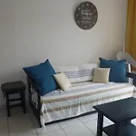 Appartement Agence Jf Immo-t2 Climatise Front De Avec Terrasse Piscine Collective Parking- V0742